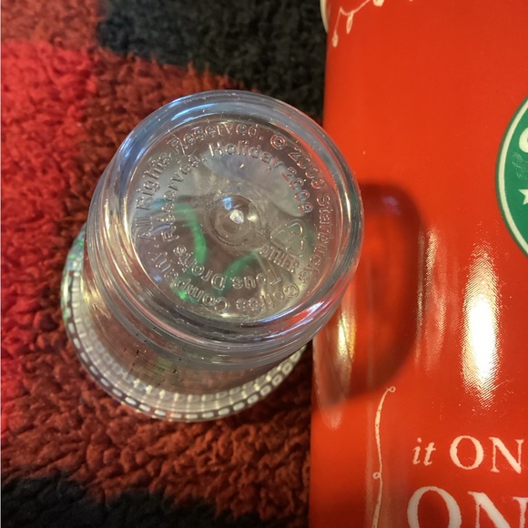 🎄Starbucks Christmas coffee cup (china) + cute little tree ornament (plastic). - Picture 8 of 10